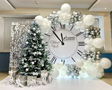 Фотозона на Новый год "Циферблат"